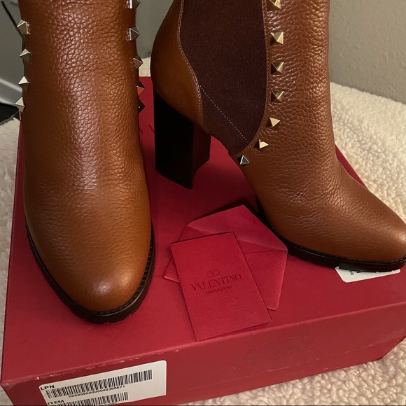 Valentino Booties (Cognac) - Picture 8 of 10